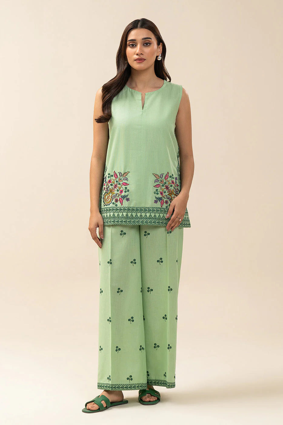 2 PIECE EMBROIDERED SLUB LAWN CO-ORD SET (FLOW)