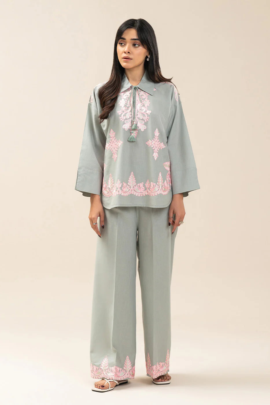 EMBROIDERED CO-ORD SET (FLOW)