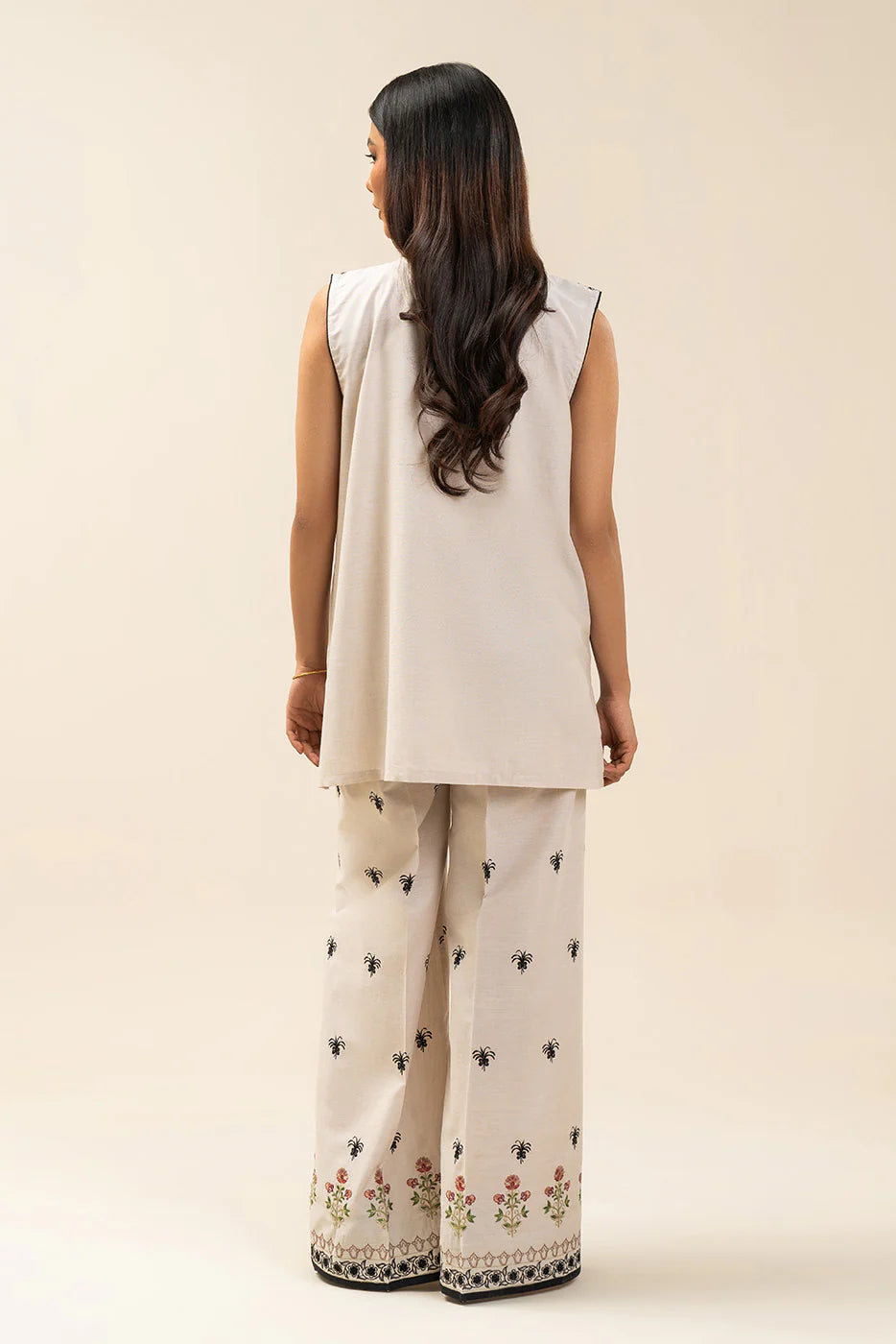 2 PIECE EMBROIDERED CHAMBRAY SUIT (FLOW)